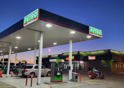 Petro – Illuminated